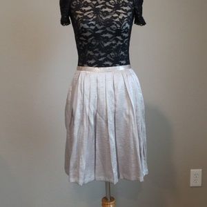 Metallic taupe pleated skirt w/pockets NWT WHBM